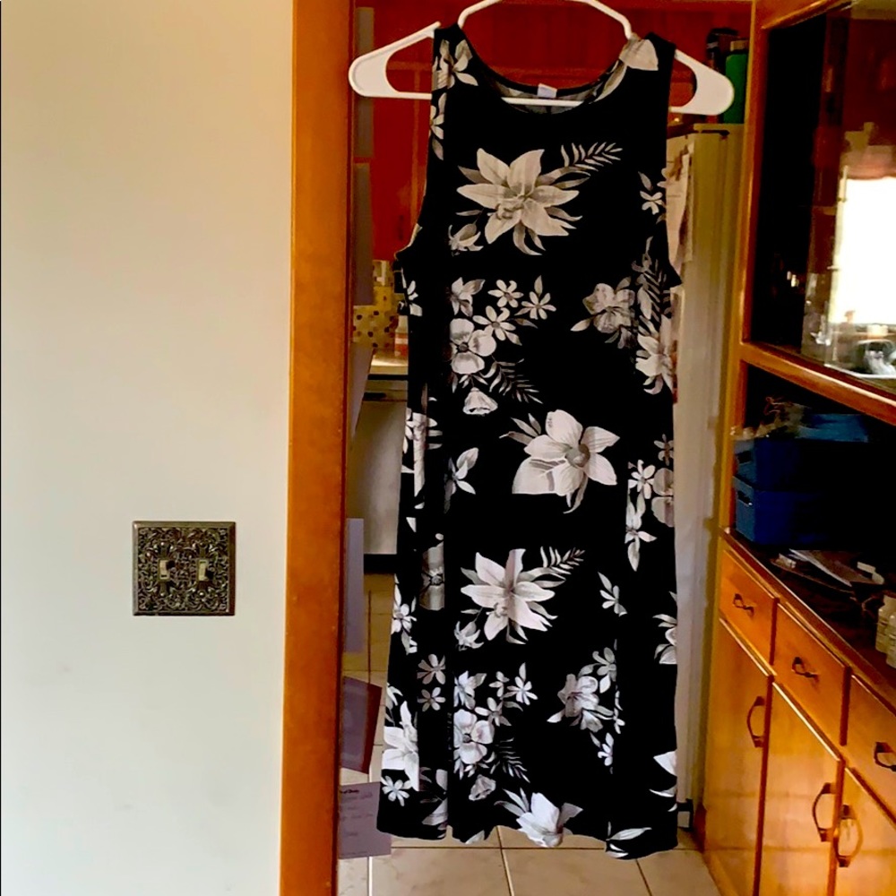 Black dress with white flowers